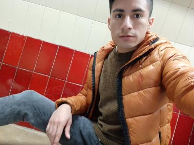 Chico busca chica en Barcelona: 