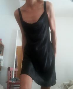 644581949: Chica busca chico en Madrid