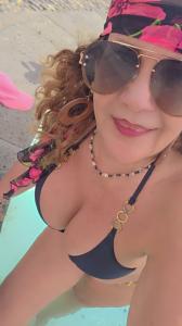 Chica busca chico en Tenerife: 