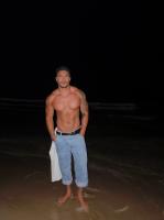 610422726: Chico busca chica en La Coruña