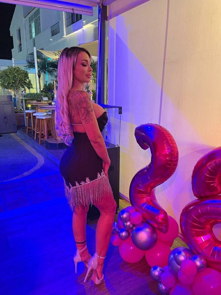 Chica busca chico en Alicante: 