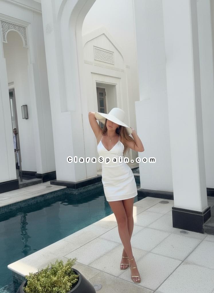 617116458: Chica busca chico en Barcelona