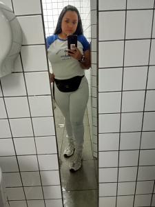 602442709: Chica busca chico en Barcelona