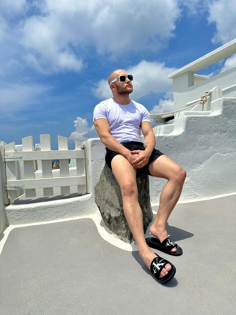 610290534: Chico busca chica en Barcelona