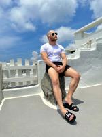 610290534: Chico busca chica en Barcelona