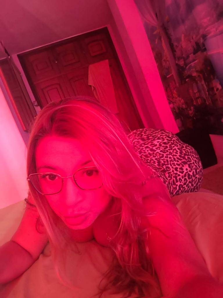 Chica busca chico en La Coruña: 