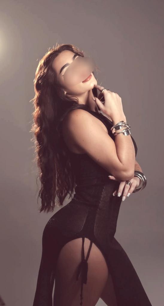 624124336: Chica busca chico en Barcelona