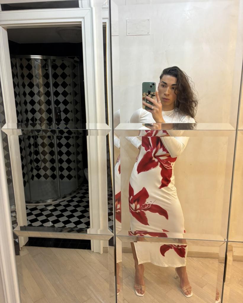 671143774: Travesti en Guipúzcoa