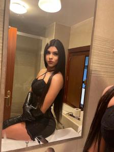 681623764: Chica busca chico en Madrid
