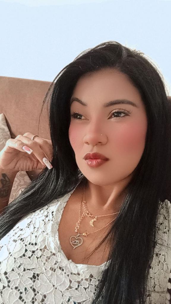 643048478: Chica busca chico en Zaragoza