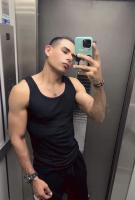 662462101: Chico busca chica en Barcelona