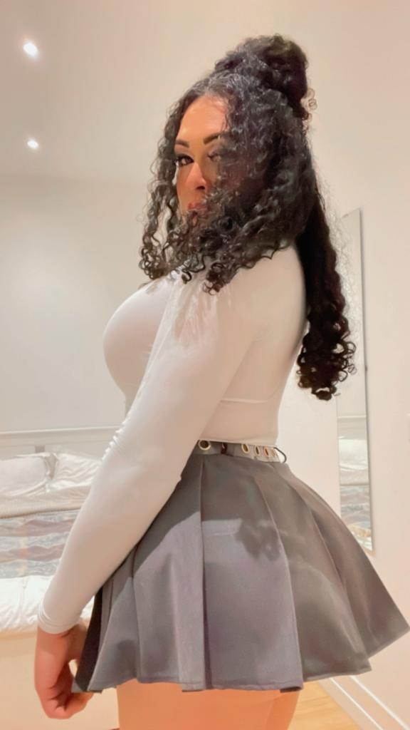 642254520: Transexual en Jaén