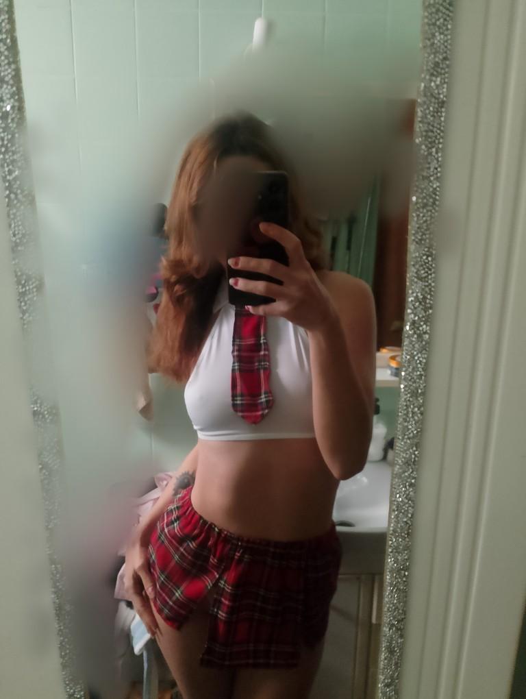 641766223: Chica busca chico en Valencia