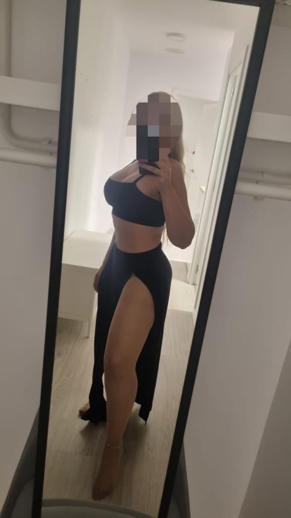 641662746: Chica busca chico en Barcelona