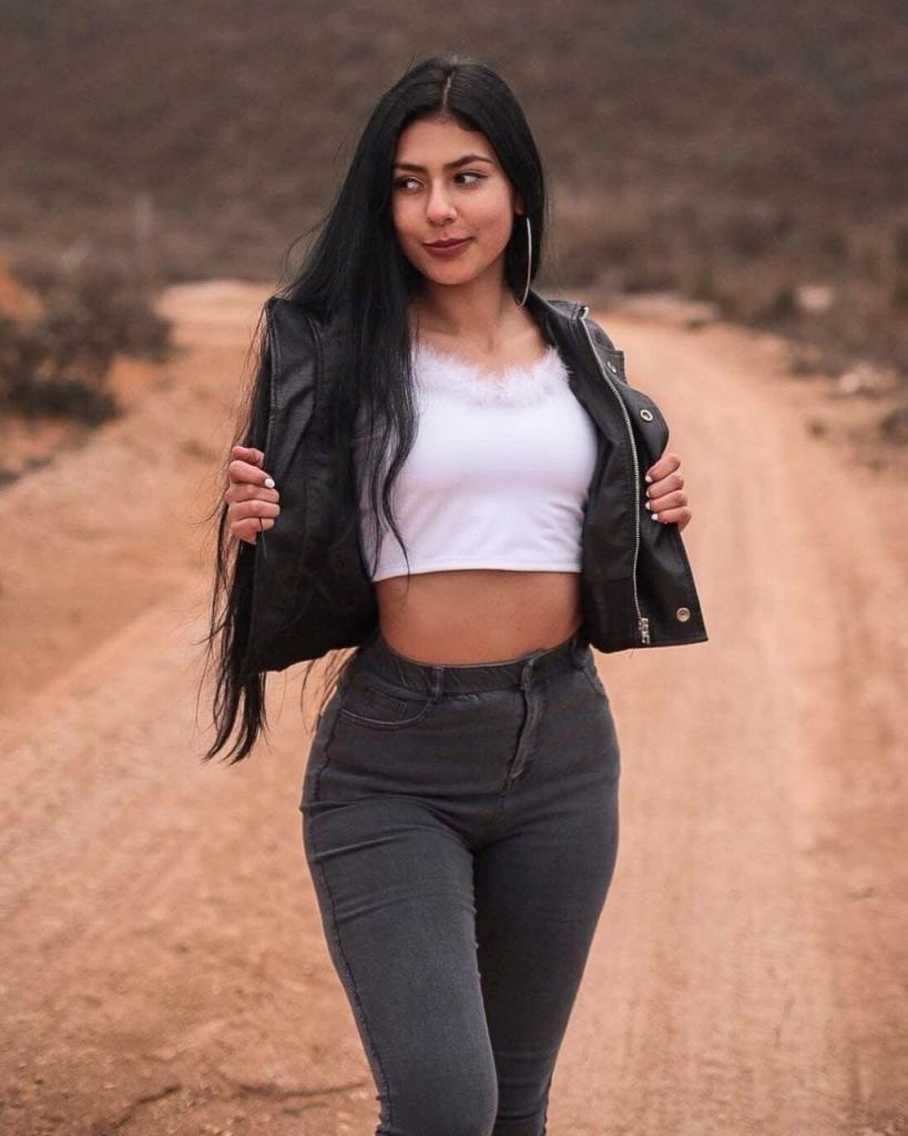 Chica busca chico en Mallorca: 