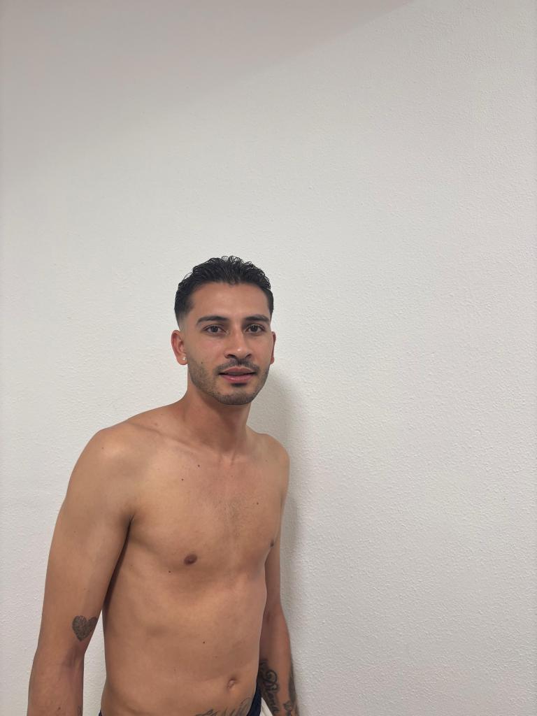 Chico busca chica en Málaga: 