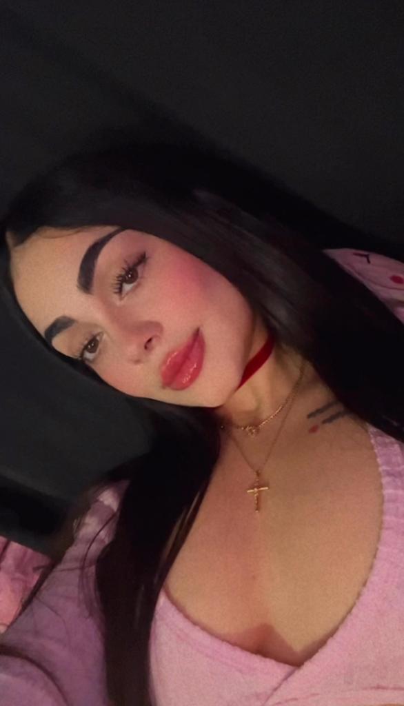 Chica busca chico en Huelva: 