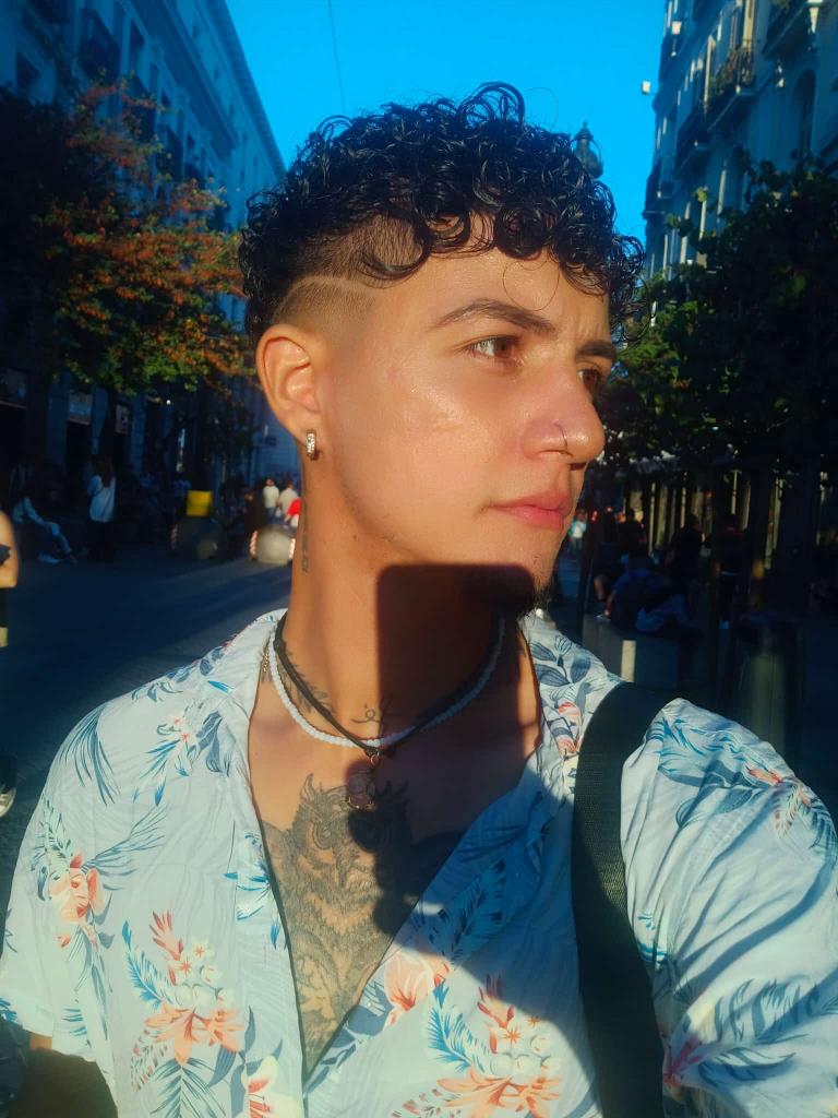 678532891: Chico busca chica en Zaragoza