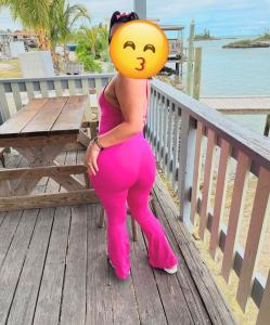 603377178: Chica busca chico en Huesca