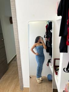 643347408: Chica busca chico en Murcia