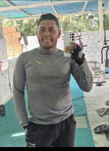 614249986: Chico busca chica en Lugo