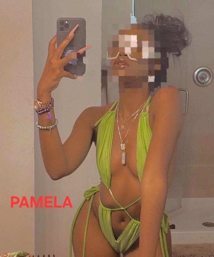 914787131: Chica busca chico en Madrid