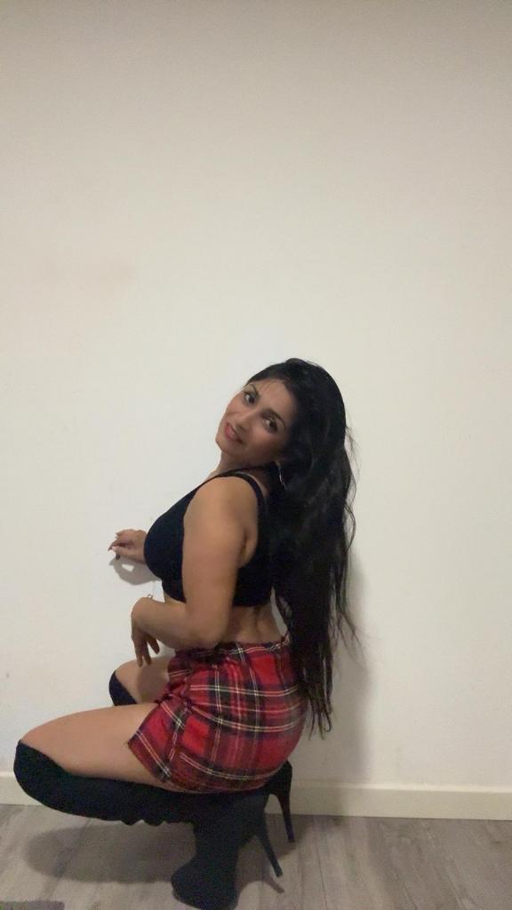 Chica busca chico en La Coruña: 