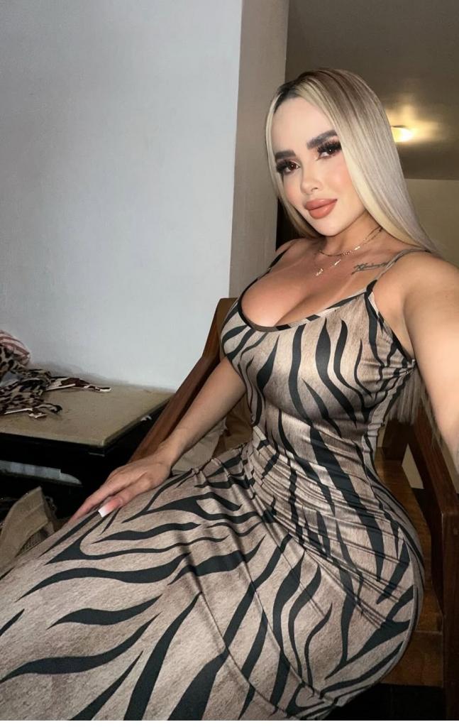 Chica busca chico en Huelva: 