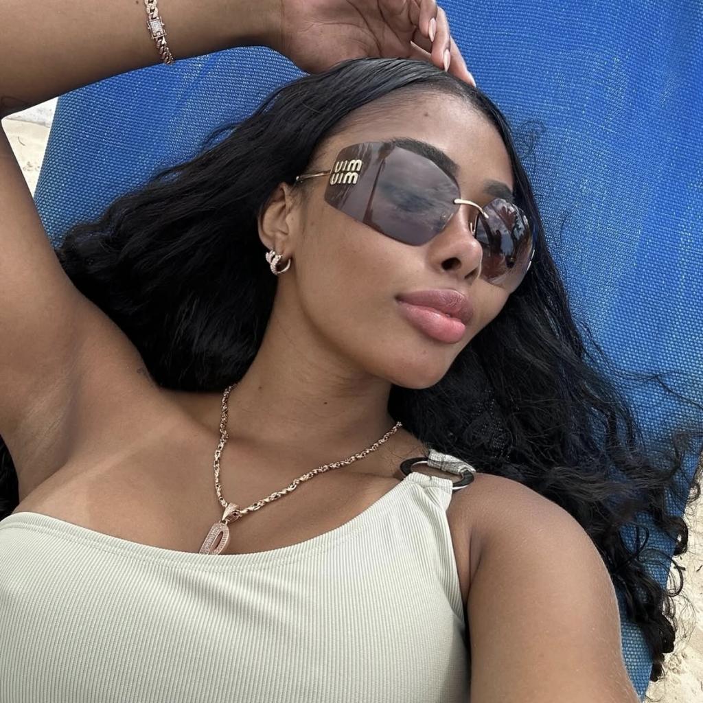 Chica busca chico en Asturias: 