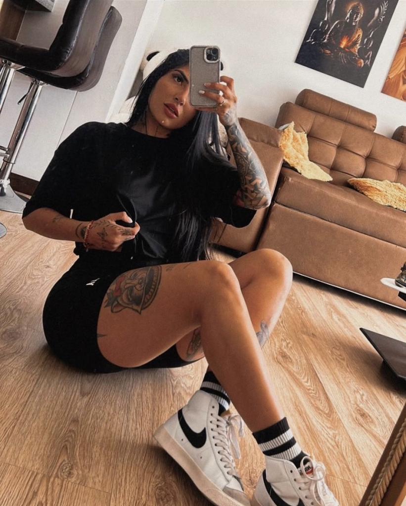 Chica busca chico en Barcelona: 