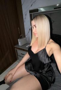 614924779: Chica busca chico en Huelva