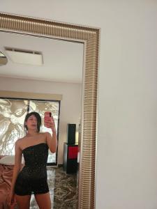 631707403: Chica busca chico en Barcelona