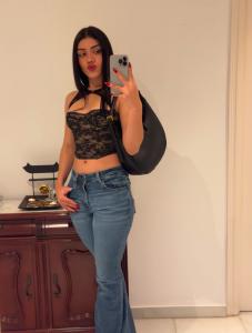 656968135: Chica busca chico en Málaga