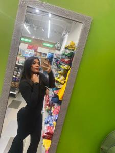 685225797: Chica busca chico en Málaga