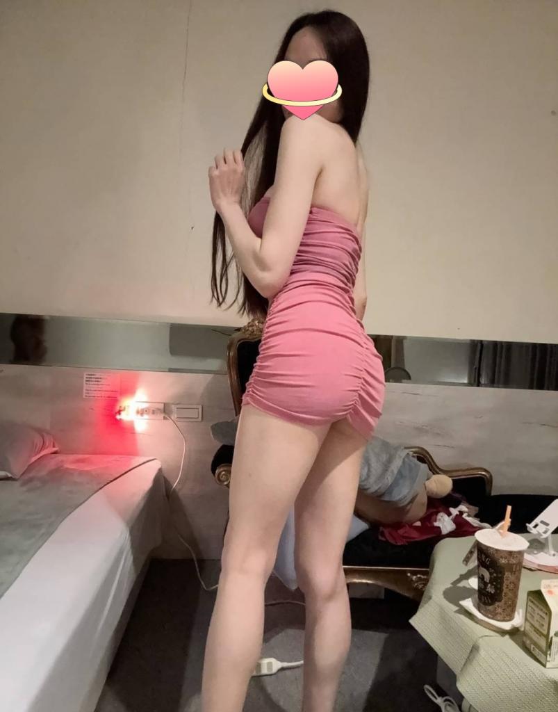 604971294: Chica busca chico en Lérida
