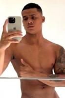 607152618: Chico busca chica en Barcelona