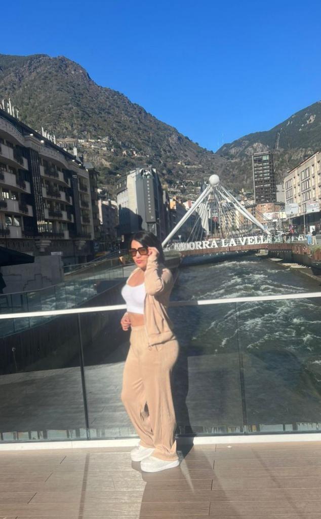 Chica busca chico en Lérida: 