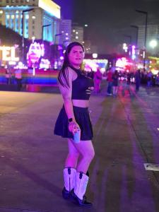 654307358: Transexual en Pontevedra