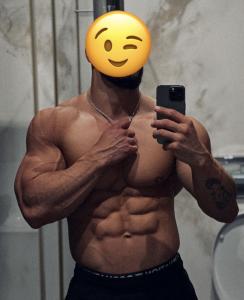 637908522: Chico busca chica en Málaga