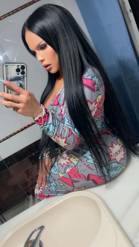 613183400: Travesti en Sevilla