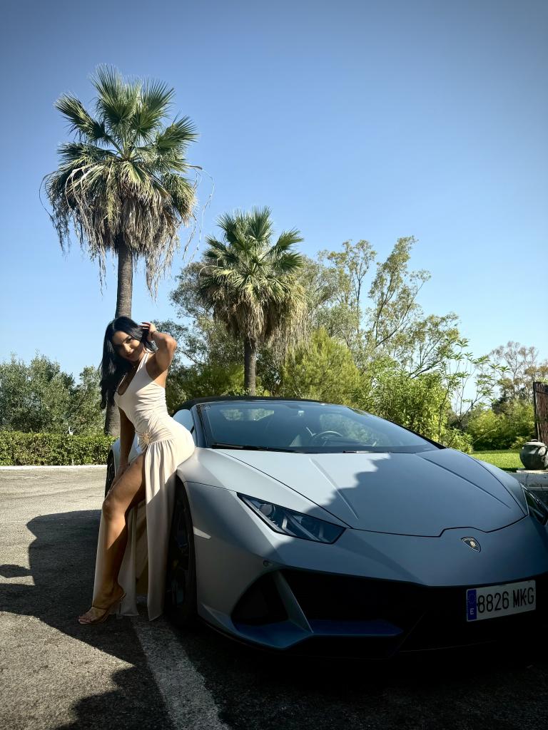 610369980: Chica busca chico en Málaga