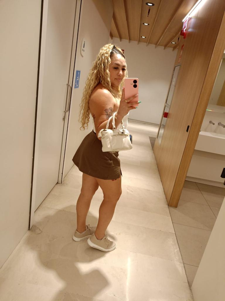 613600437: Chica busca chico en Almería