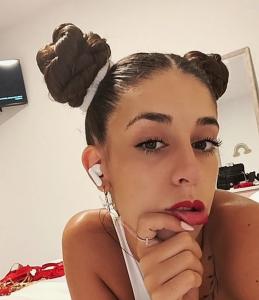 641109914: Chica busca chico en Sevilla