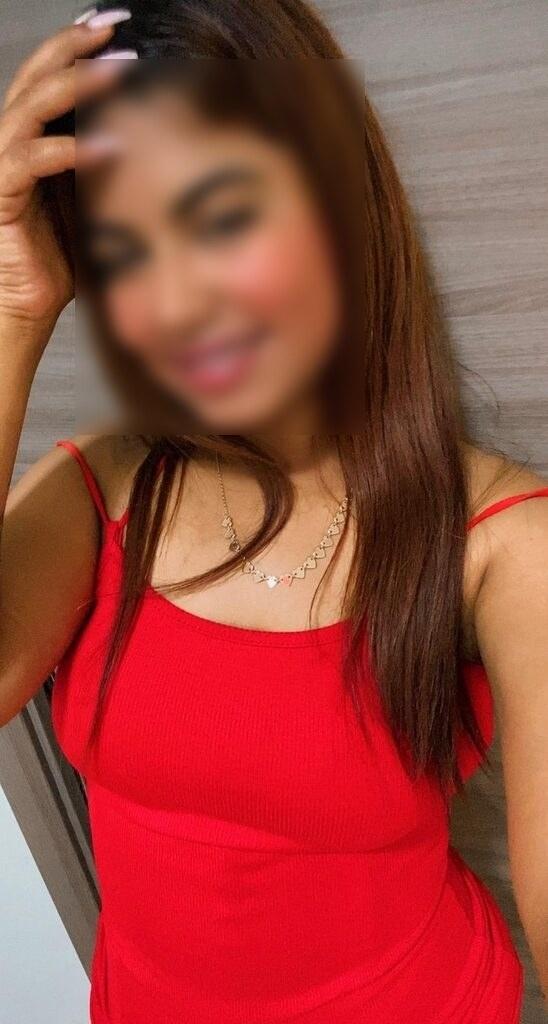 Chica busca chico en Barcelona: 