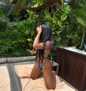 637813891: Chica busca chico en Badajoz