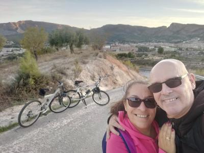 Chica busca chico en Alicante: 