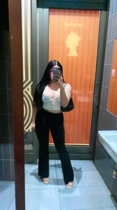 643586547: Chica busca chico en Sevilla