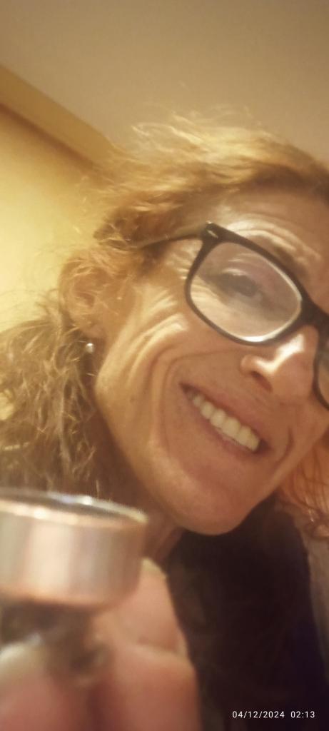 672540704: Chica busca chico en Valencia