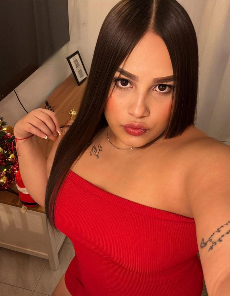 Chica busca chico en Málaga: Chica busca chico