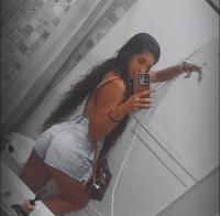 624095449: Chica busca chico en Sevilla